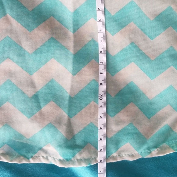 Tops - Picture 8 of 8